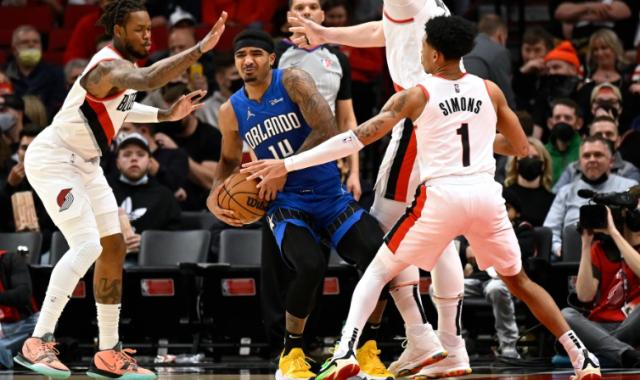 买马挣钱网站app-哪些球员会在截止日前被交易？西卡等5人值得关注