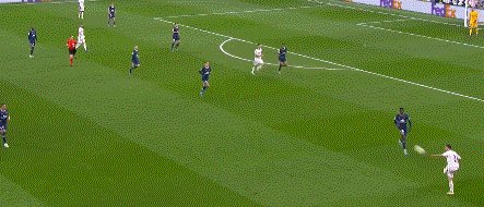 1646860565738079451.gif 买马挣钱网站app-【欧冠】惊天逆转!本泽马17分钟戴帽 皇马淘汰巴黎